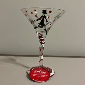 Lolita
"SHOP 'TIL YOU DROP"